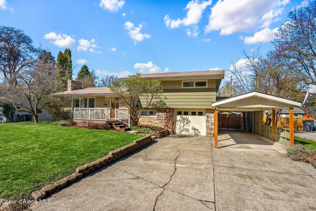 606 S Ella Avenue Sandpoint ID 83864