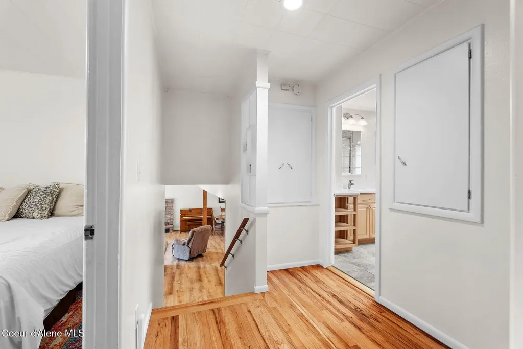 606 S Ella Avenue Sandpoint ID 83864