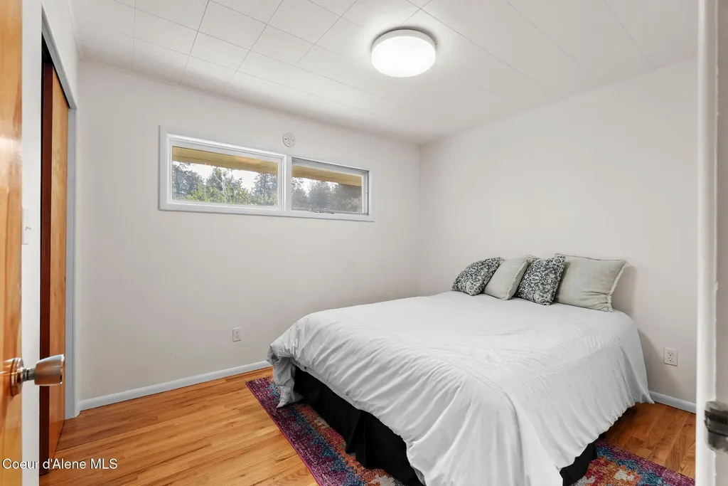 606 S Ella Avenue Sandpoint ID 83864
