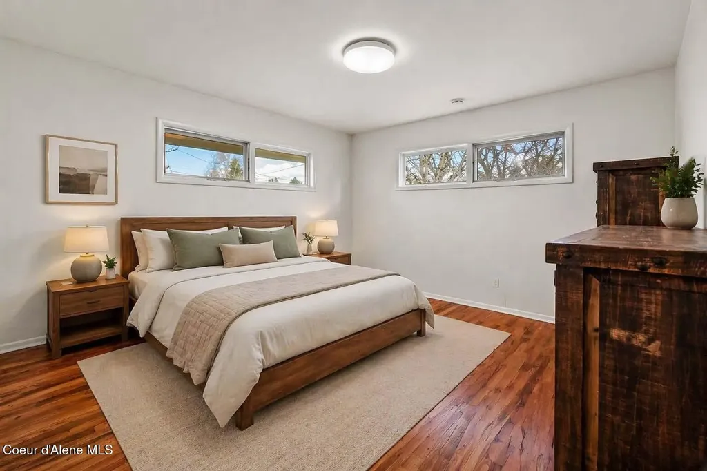 606 S Ella Avenue Sandpoint ID 83864