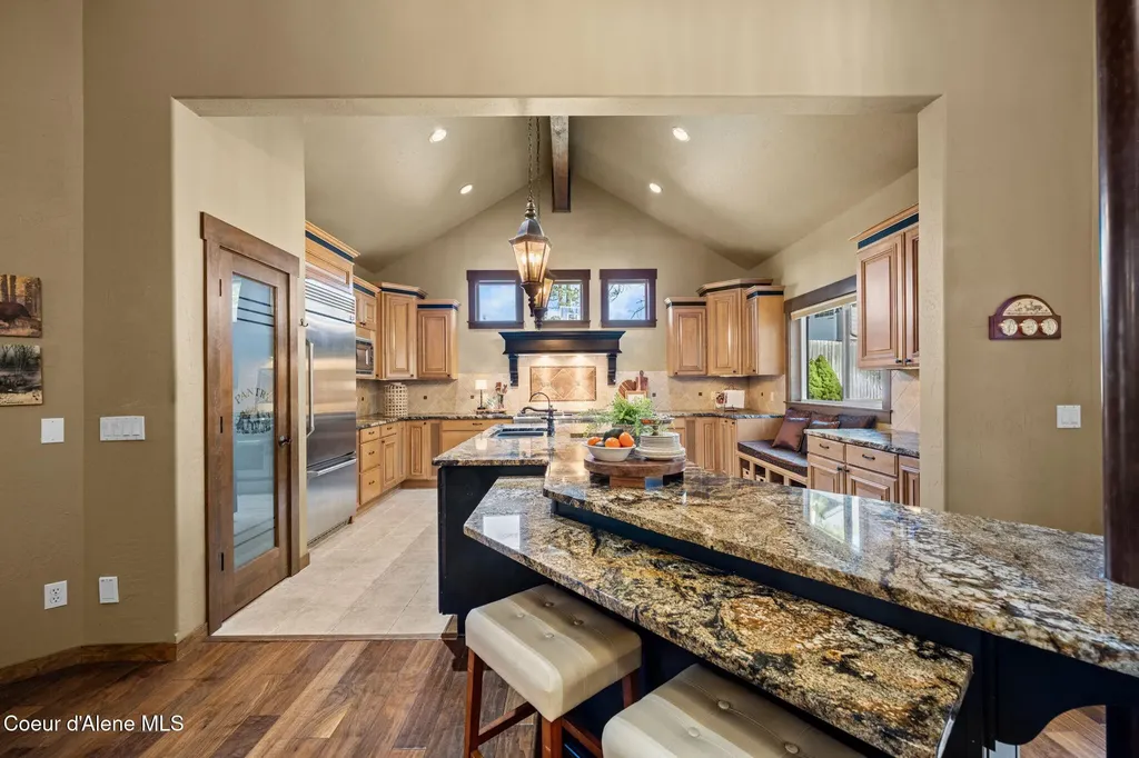 8668 N Stable Trace Court Hayden ID 83835