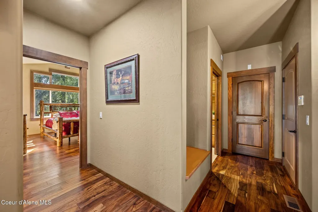 8668 N Stable Trace Court Hayden ID 83835