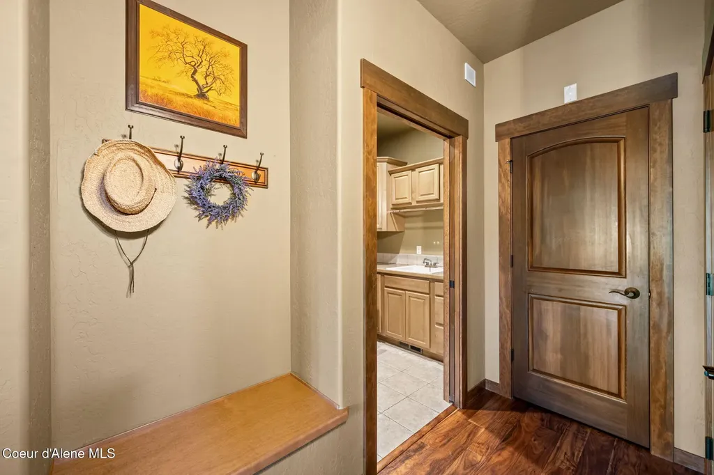8668 N Stable Trace Court Hayden ID 83835