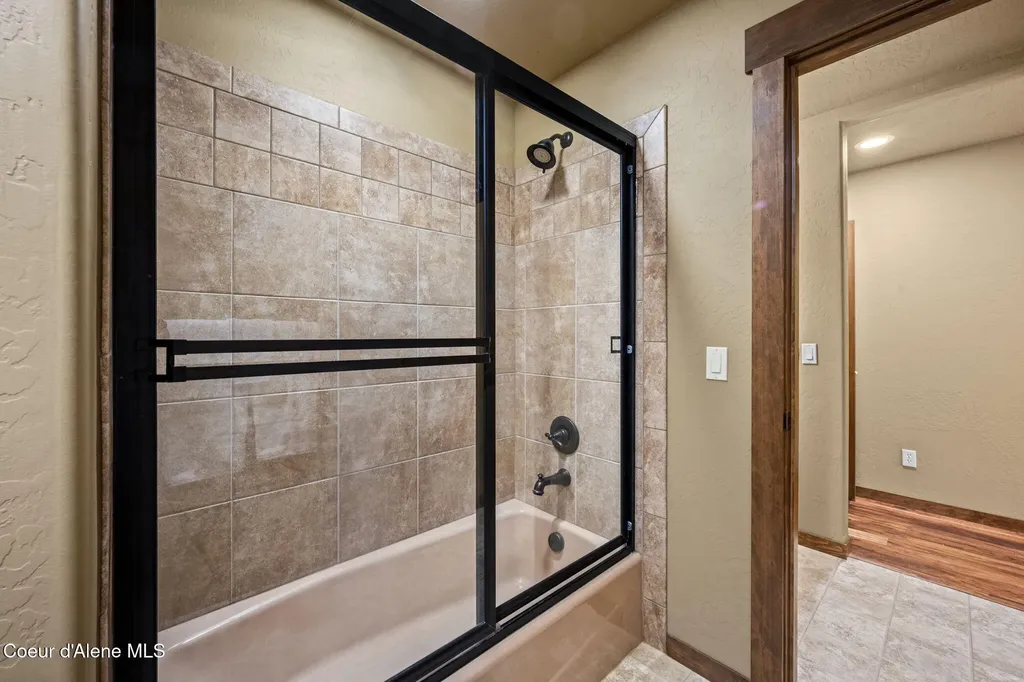 8668 N Stable Trace Court Hayden ID 83835