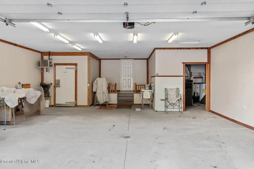 828 W Fork Eagle Creek Road Wallace ID 83873