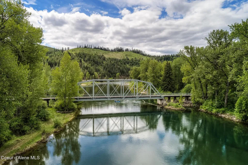 828 W Fork Eagle Creek Road Wallace ID 83873