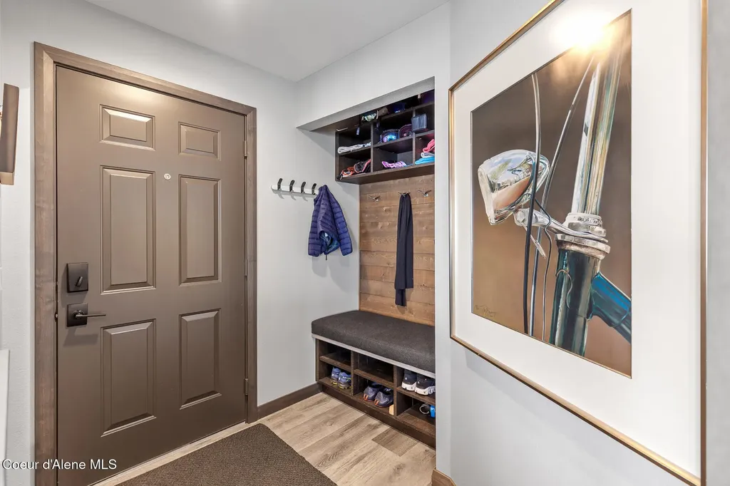 185 Crystal Springs Road Sandpoint ID 83864