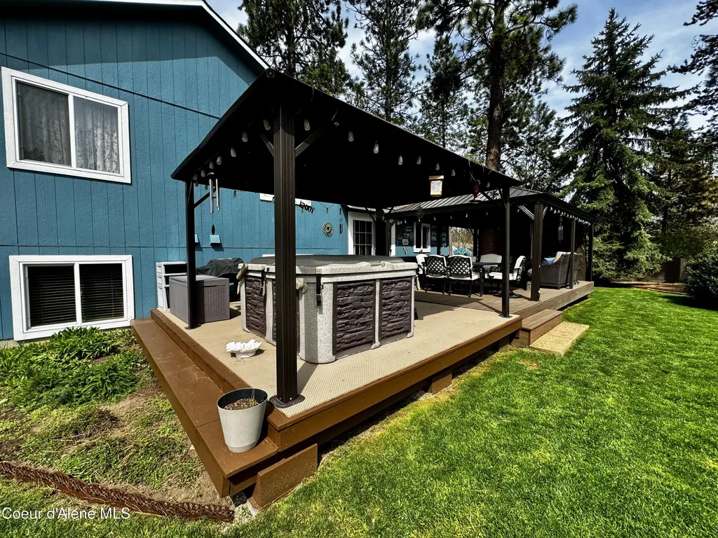 101 S Riverwood Court Post Falls ID 83854