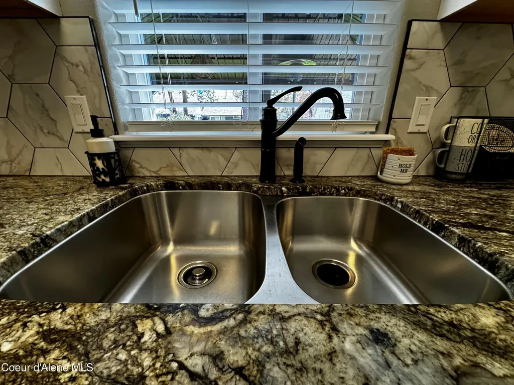 101 S Riverwood Court Post Falls ID 83854
