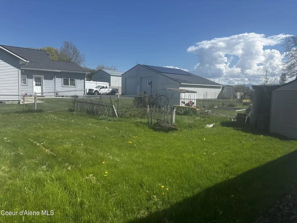 9164 N Reed Road Hayden ID 83835