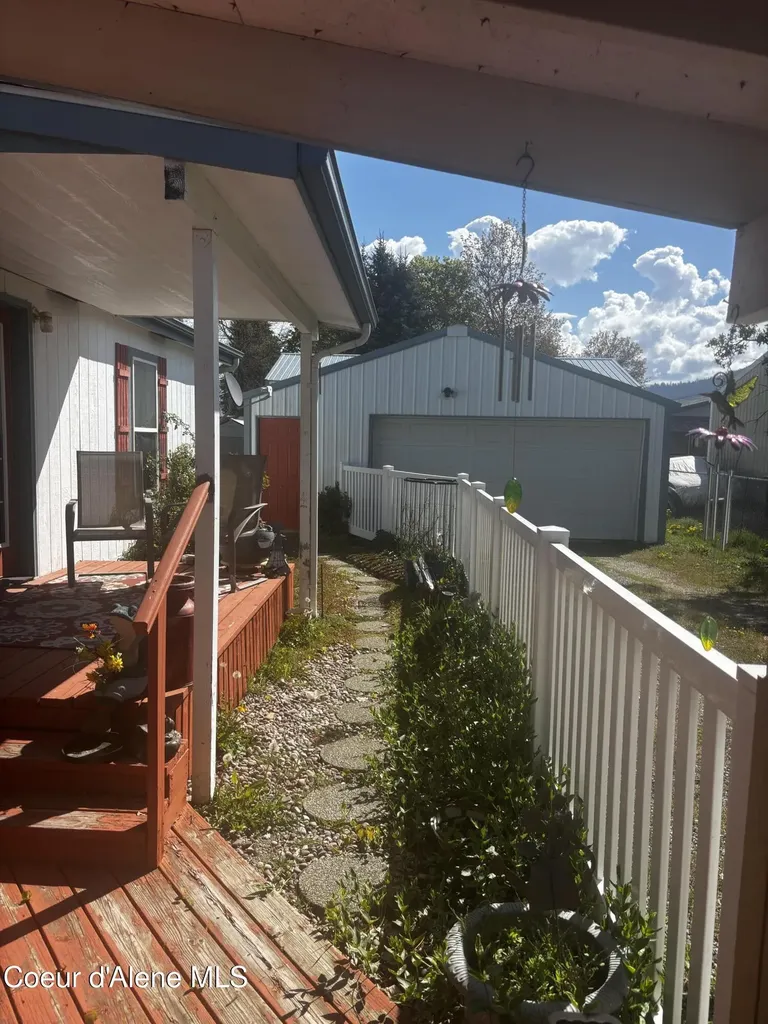9164 N Reed Road Hayden ID 83835