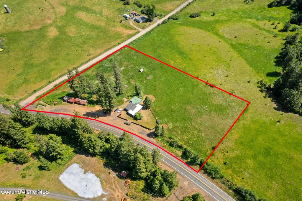 39138 S Highway 3 St. Maries ID 83861