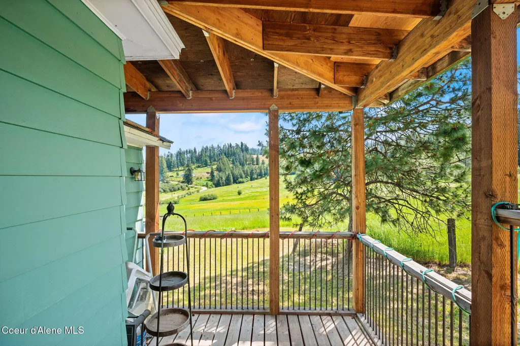 39138 S Highway 3 St. Maries ID 83861