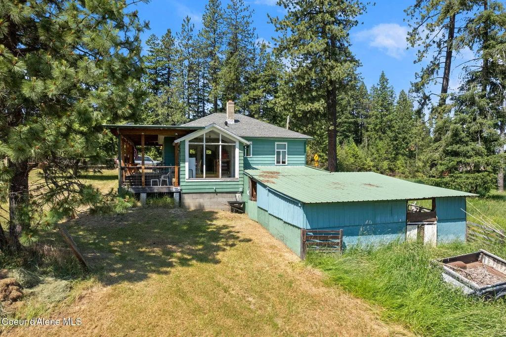 39138 S Highway 3 St. Maries ID 83861