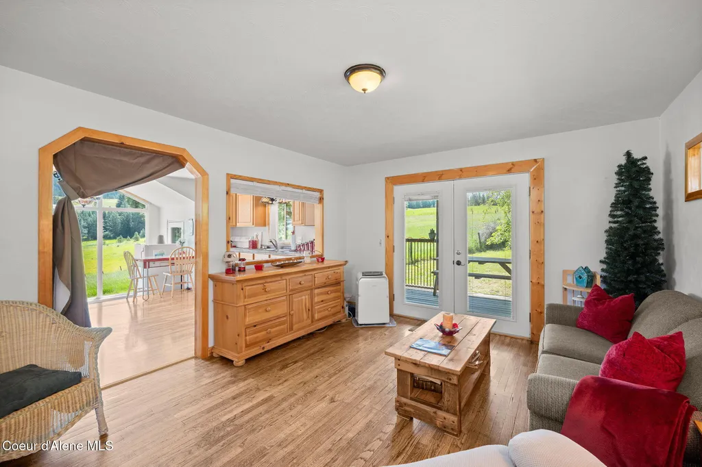 39138 S Highway 3 St. Maries ID 83861