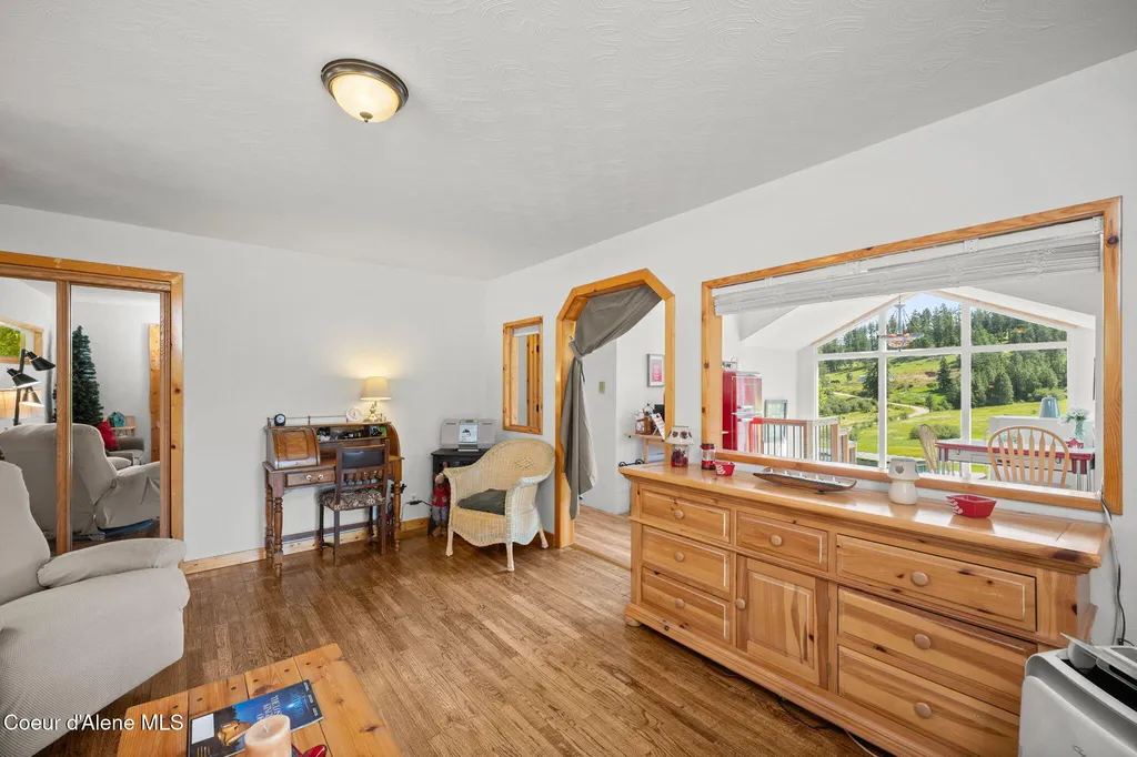 39138 S Highway 3 St. Maries ID 83861