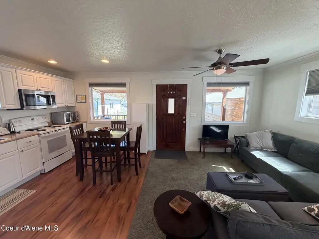 313 W Mission Avenue Kellogg ID 83837