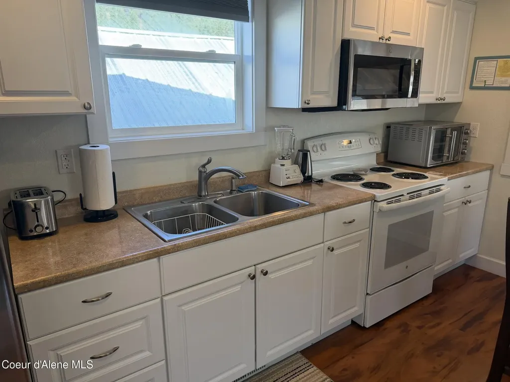 313 W Mission Avenue Kellogg ID 83837