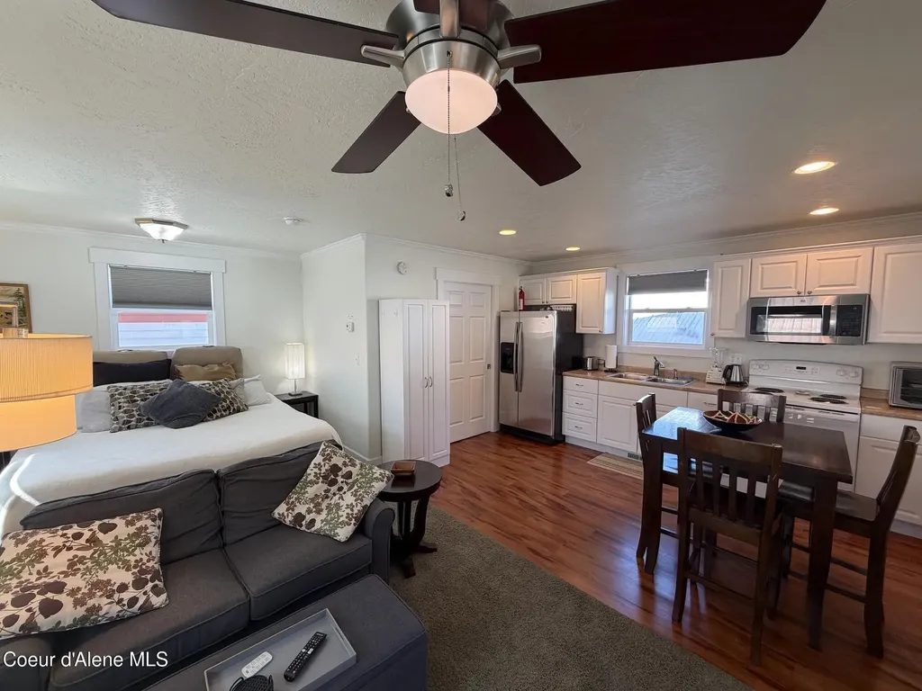 313 W Mission Avenue Kellogg ID 83837