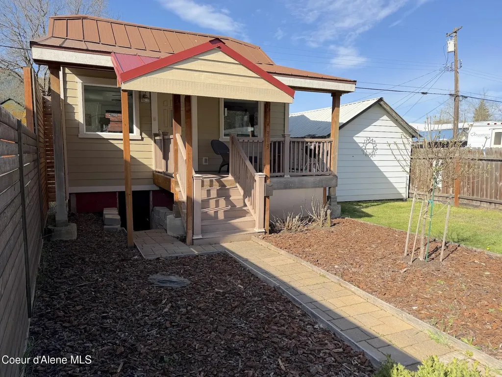 313 W Mission Avenue Kellogg ID 83837