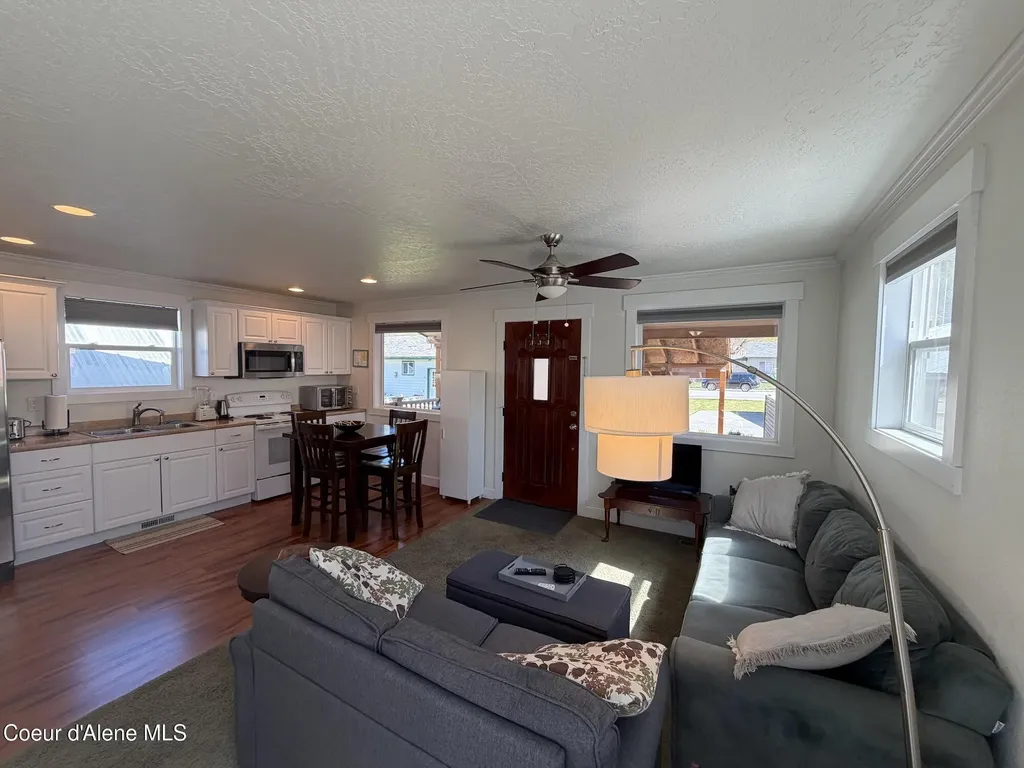 313 W Mission Avenue Kellogg ID 83837