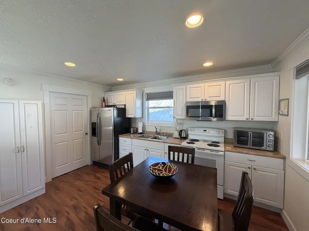 313 W Mission Avenue Kellogg ID 83837