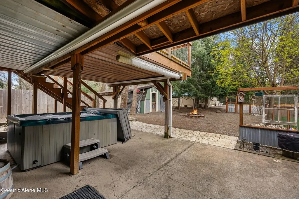 52 Robin Drive Sagle ID 83860