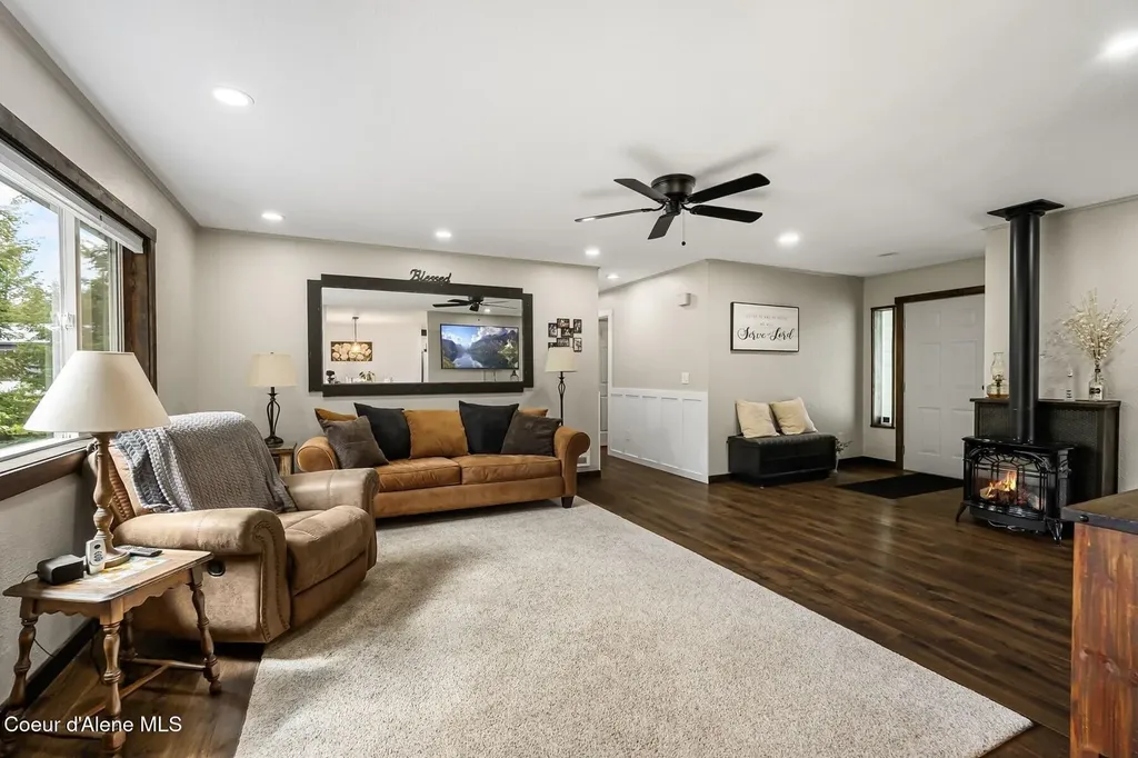 52 Robin Drive Sagle ID 83860