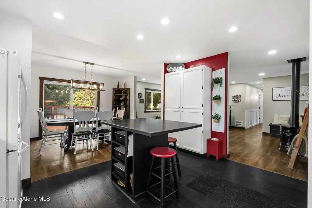 52 Robin Drive Sagle ID 83860