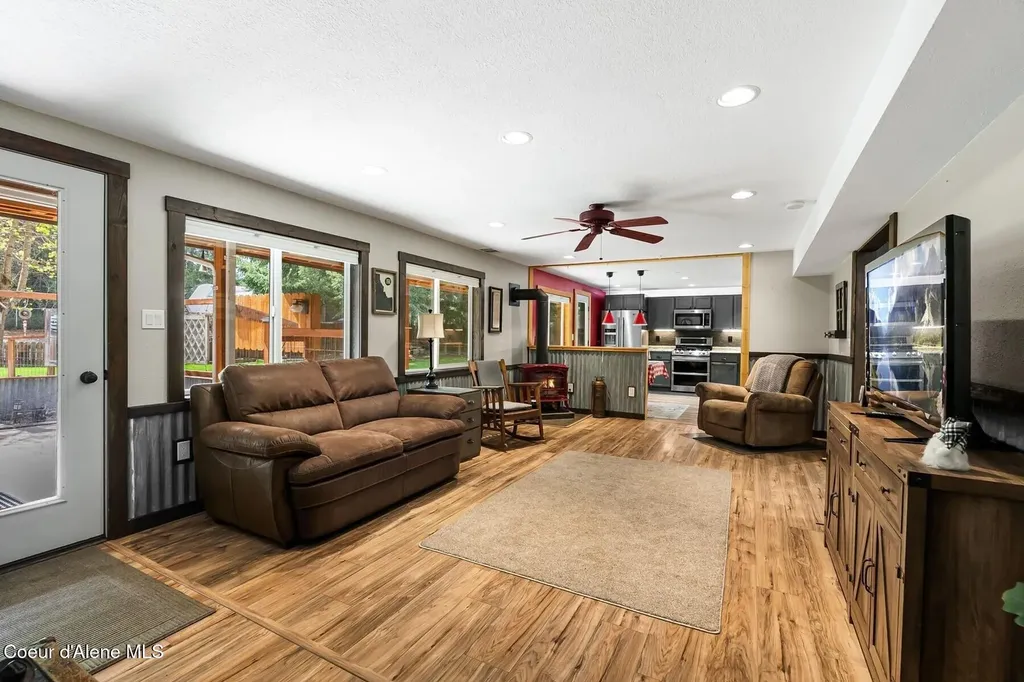 52 Robin Drive Sagle ID 83860