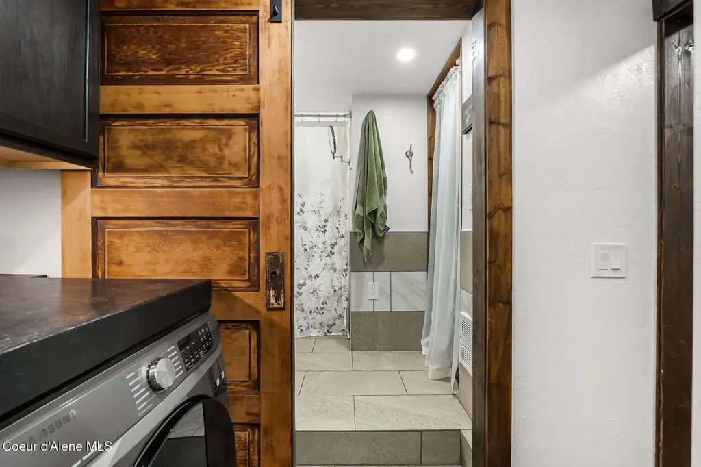 52 Robin Drive Sagle ID 83860