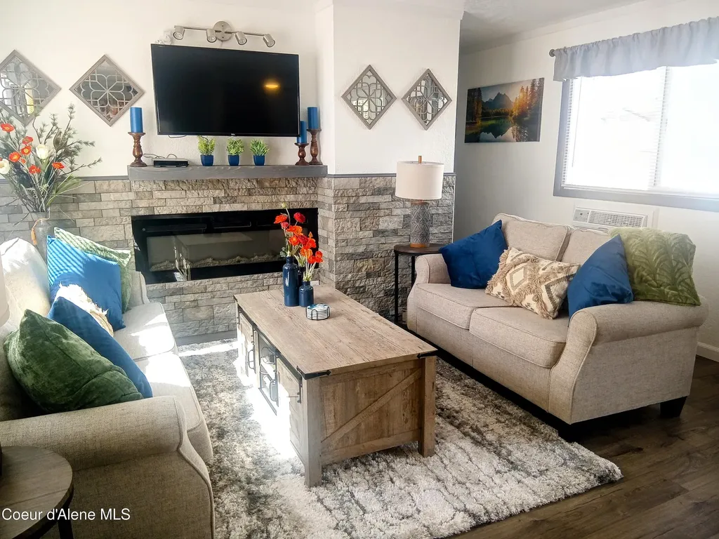531 Burke Road Wallace ID 83873