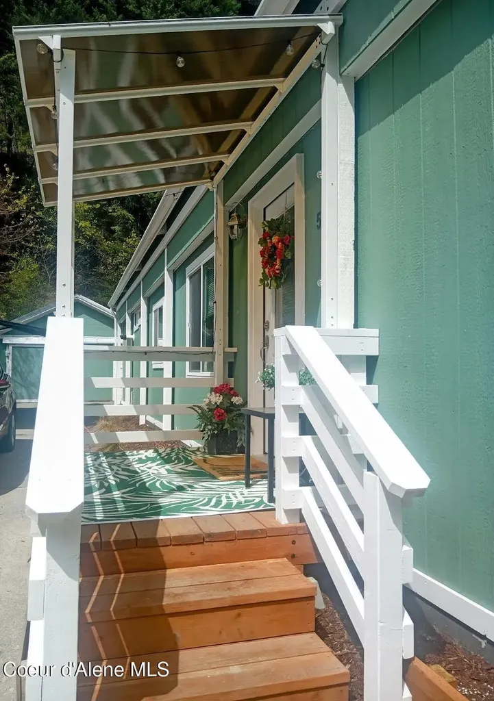 531 Burke Road Wallace ID 83873