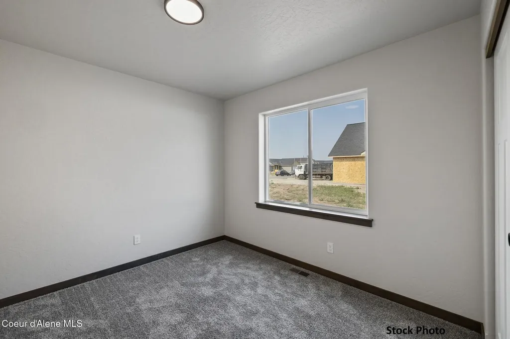 6653 W Plant Lane Rathdrum ID 83858