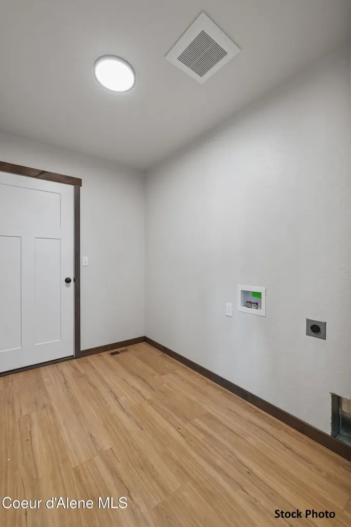 6653 W Plant Lane Rathdrum ID 83858