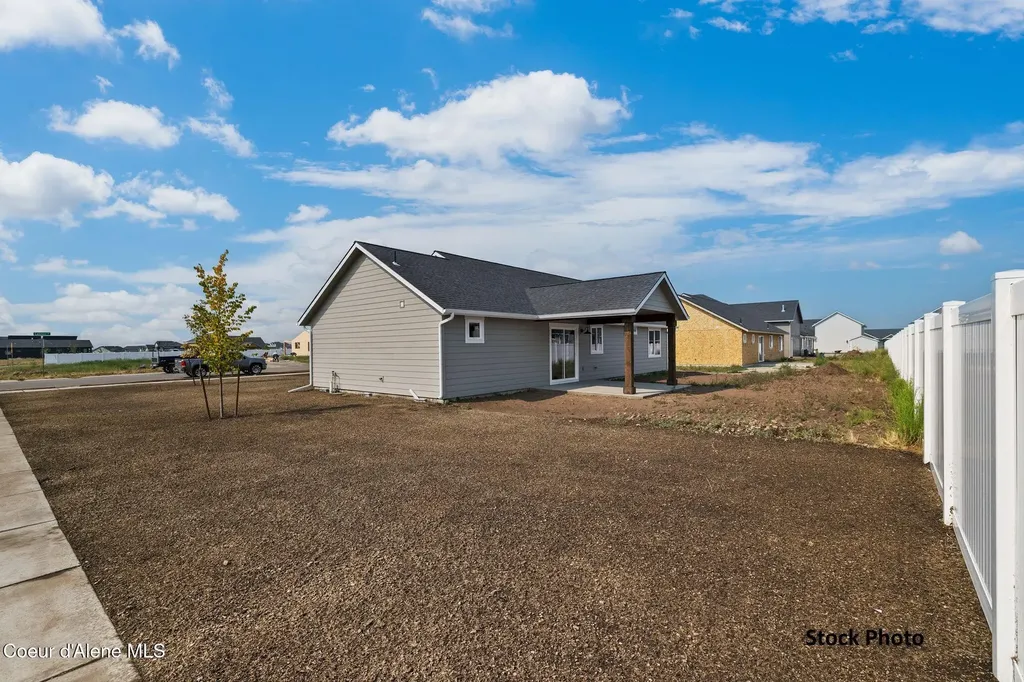 6653 W Plant Lane Rathdrum ID 83858