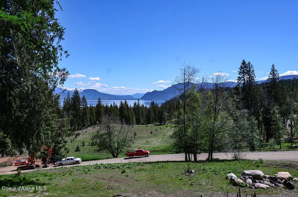 Lot 21 Camp Bay Sagle ID 83860