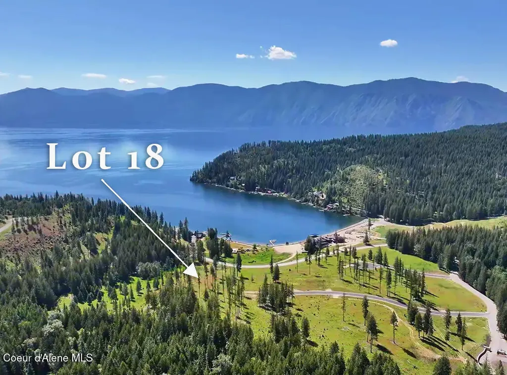 Lot 18 Camp Bay Sagle ID 83860