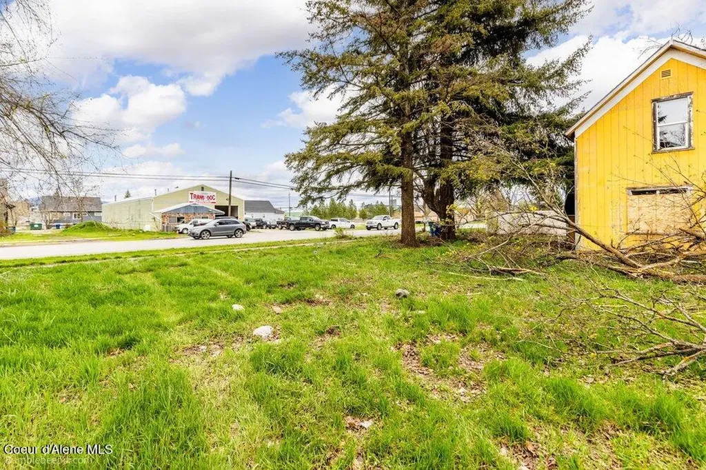 504 E 3rd Avenue Post Falls ID 83854