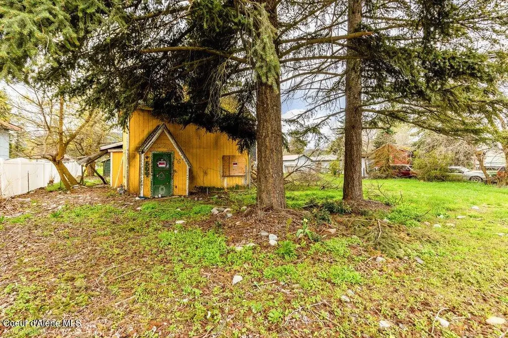 504 E 3rd Avenue Post Falls ID 83854