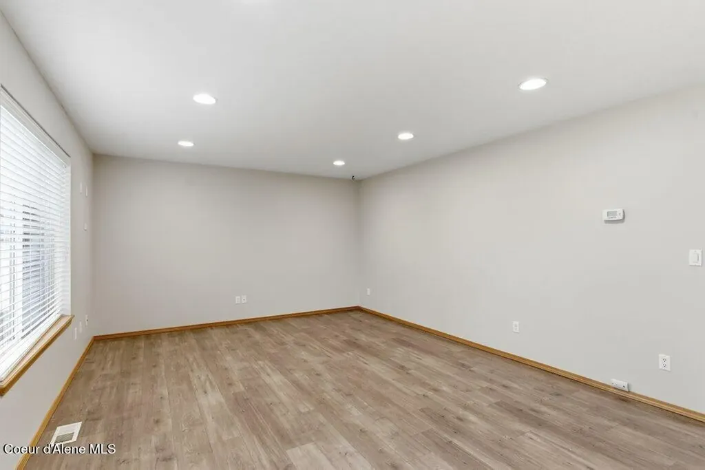 8312 N Courcelles Parkway Hayden ID 83835