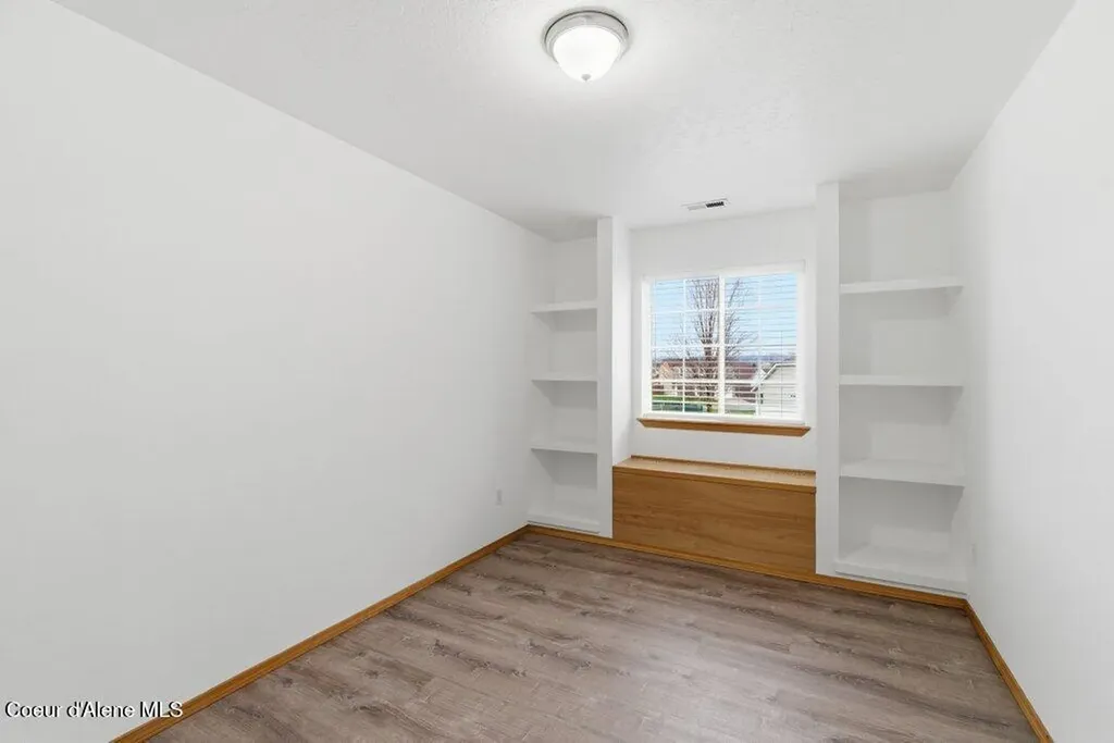 8312 N Courcelles Parkway Hayden ID 83835