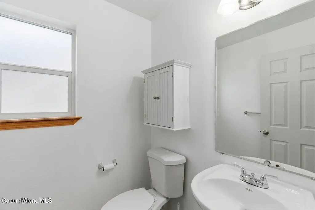 8312 N Courcelles Parkway Hayden ID 83835