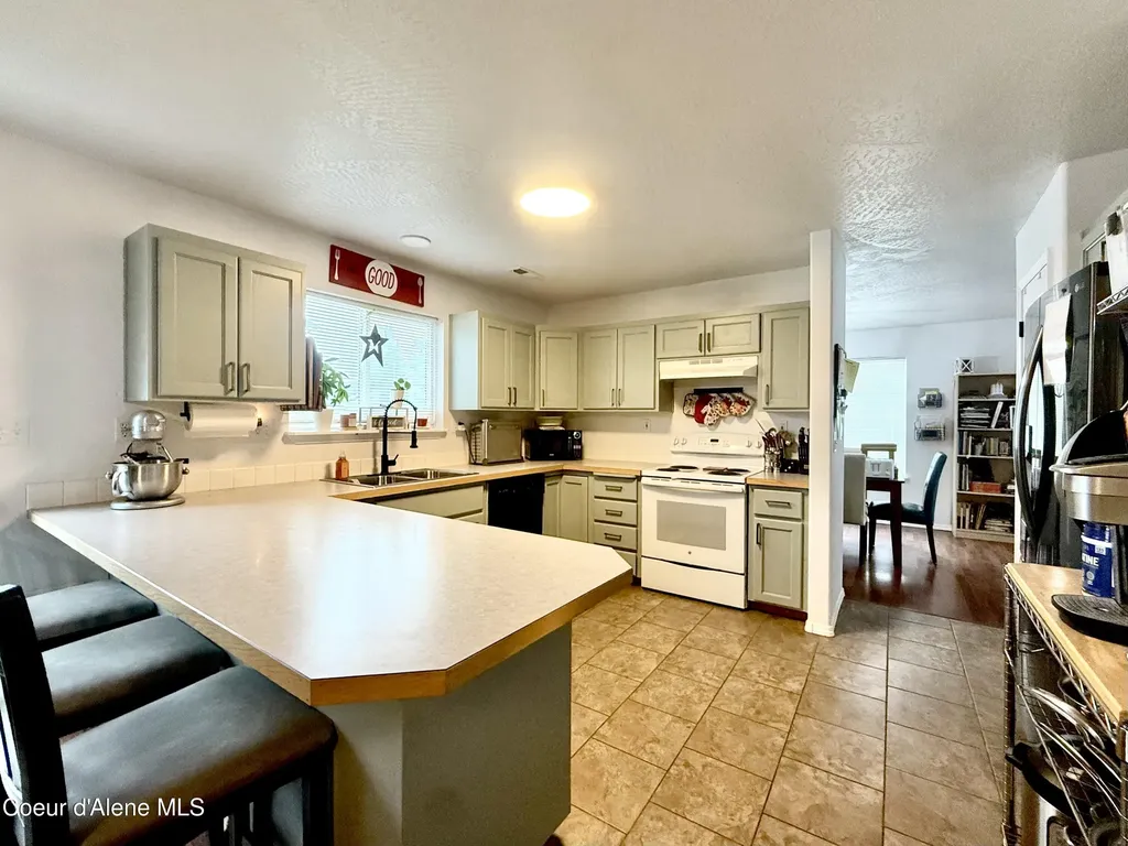 2675 W Beth Loop Post Falls ID 83854
