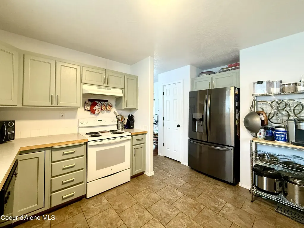 2675 W Beth Loop Post Falls ID 83854