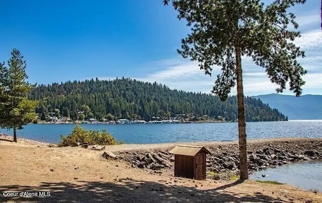 62 Venture Lane Sagle ID 83860
