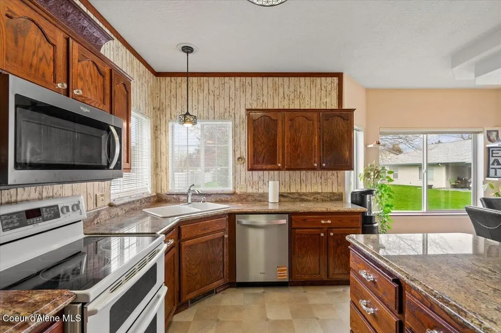 501 E Whitewater Lane Post Falls ID 83854