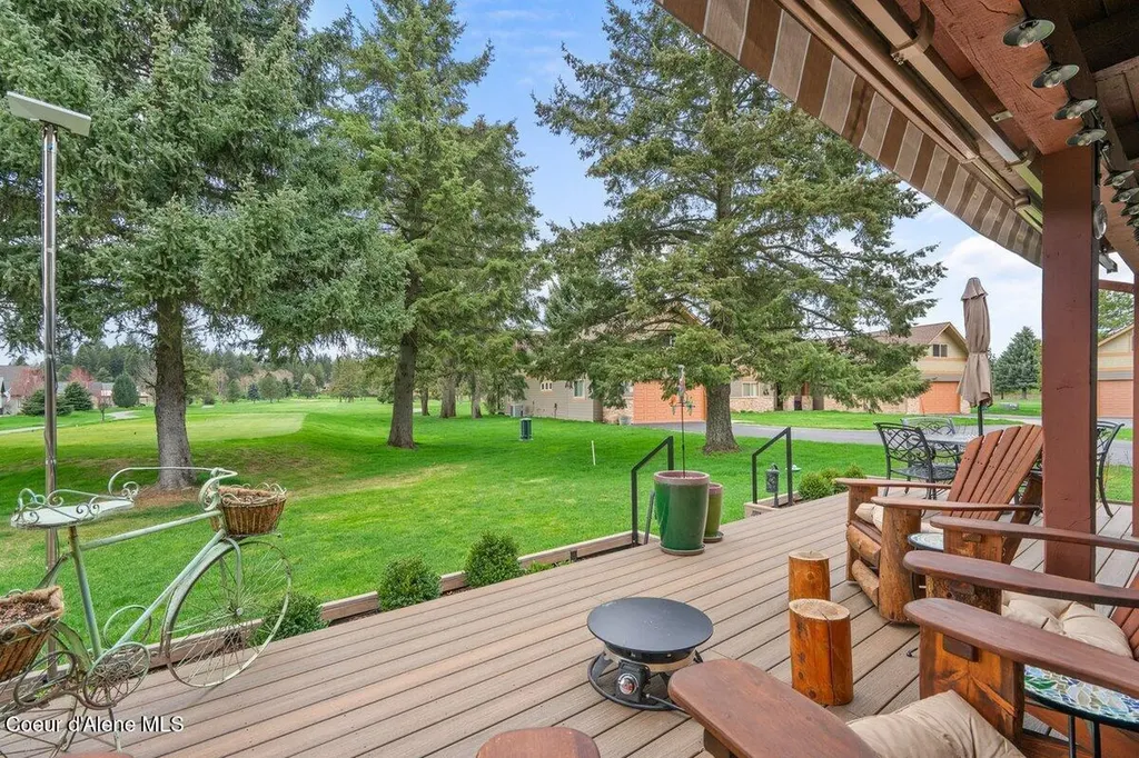 74 Bellflower Court Blanchard ID 83804