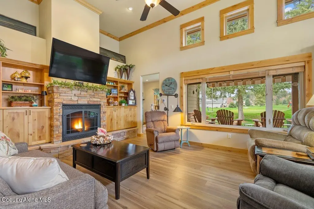 74 Bellflower Court Blanchard ID 83804