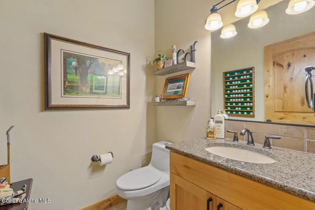 74 Bellflower Court Blanchard ID 83804